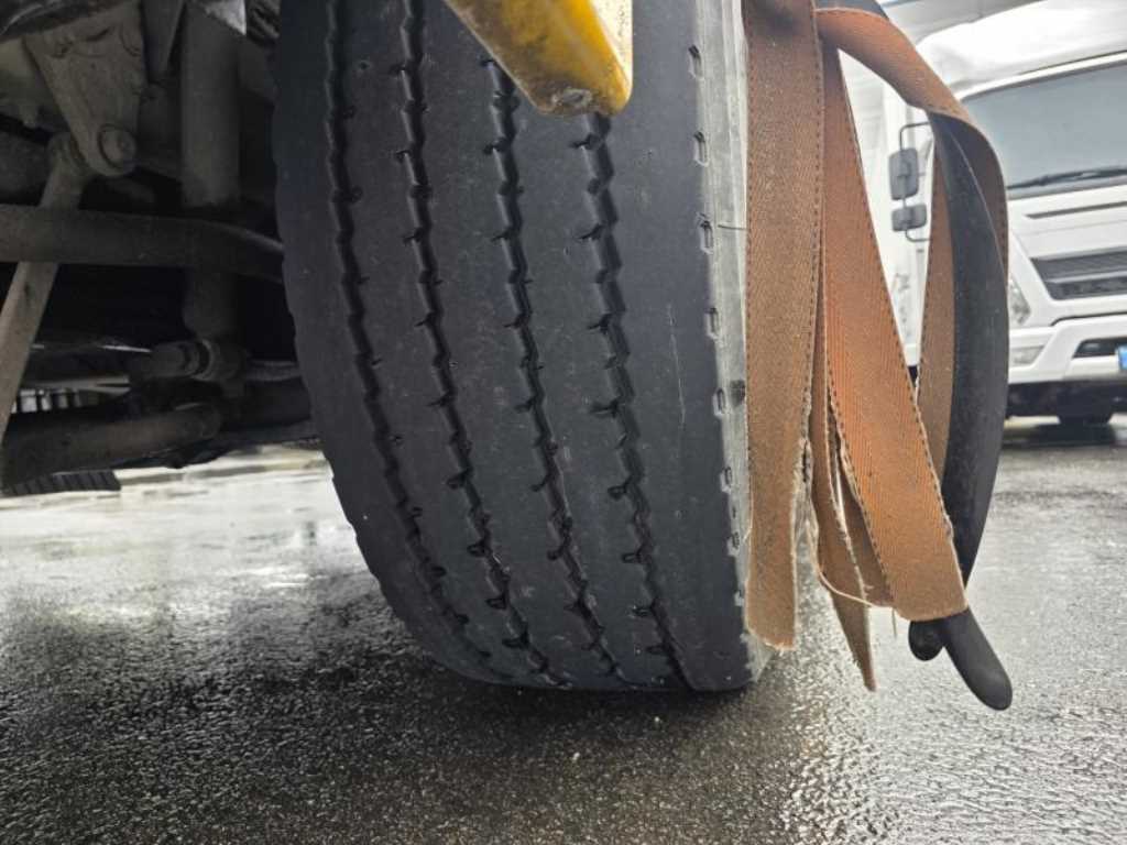 img10