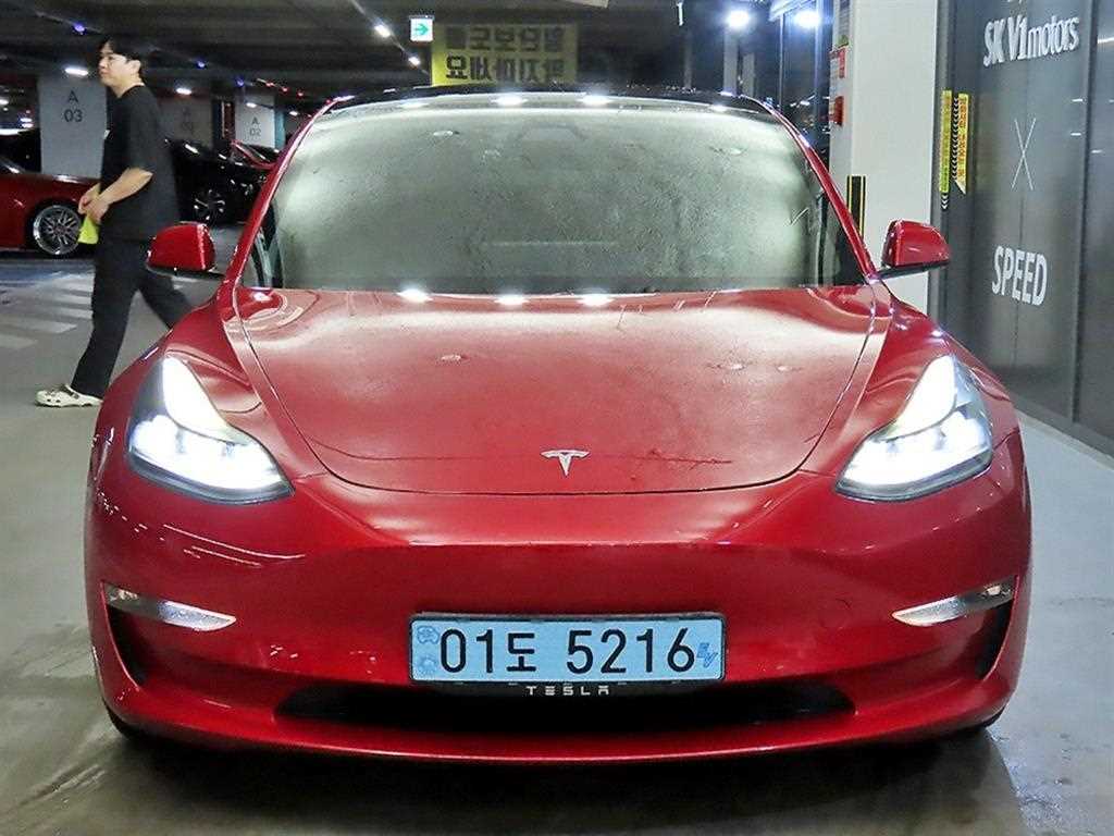 테슬라 모델 3 AWD 퍼포먼스 - 2