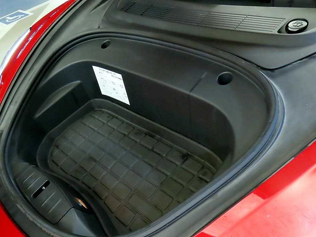 테슬라 모델 3 AWD 퍼포먼스 - 19