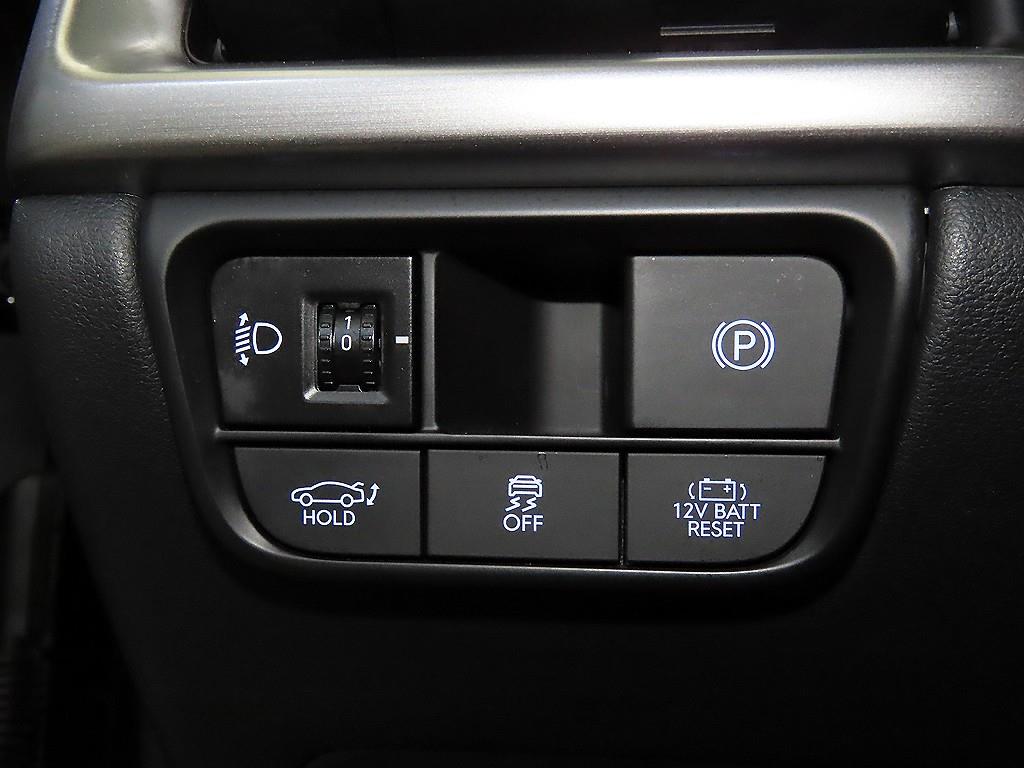 Hyundai Grandeur Hybrid (GN7) 1.6 HEV 프리미엄 - 14