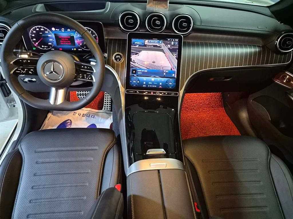 Mercedes-Benz GLC클래스(2세대) GLC 300 4매틱 쿠페 - 10