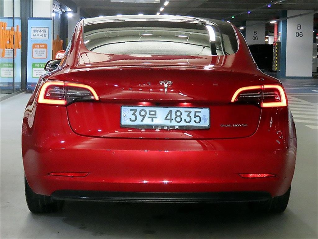 테슬라 모델 3 AWD 롱 레인지 - 5
