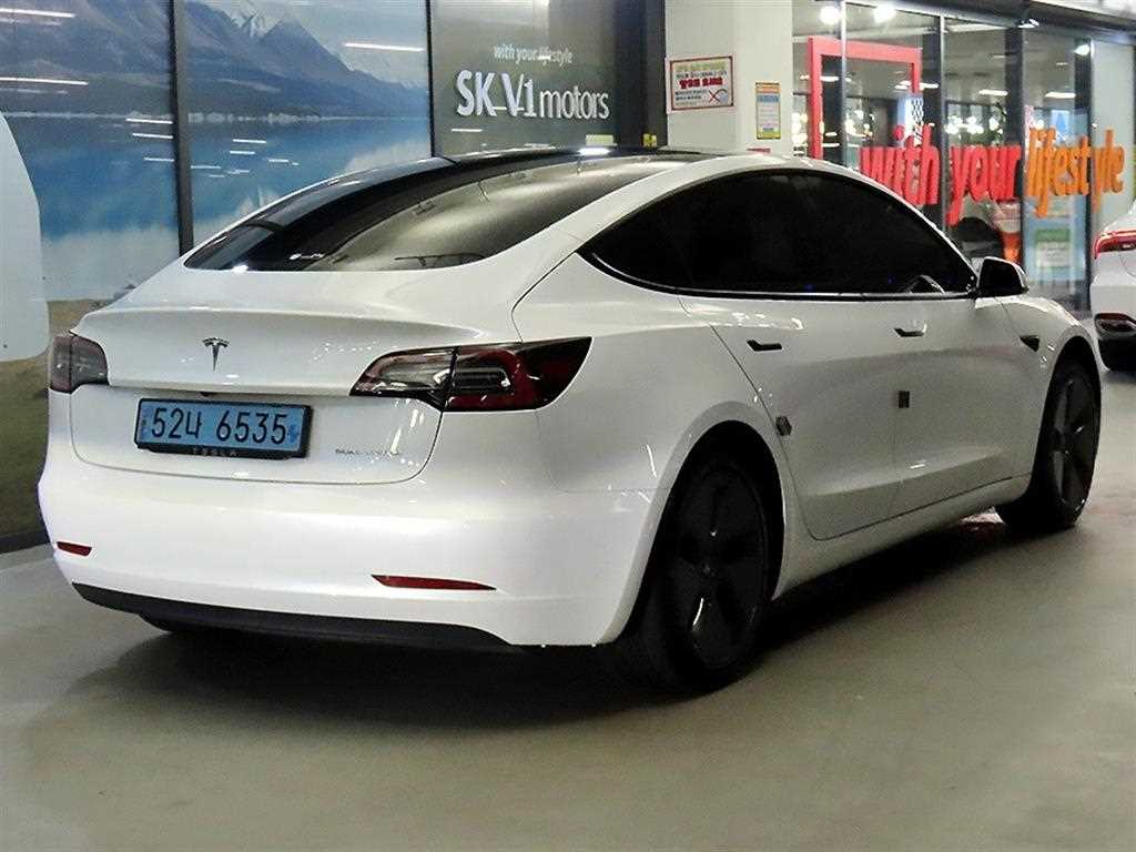 Tesla Model 3 AWD 롱 레인지 - 4