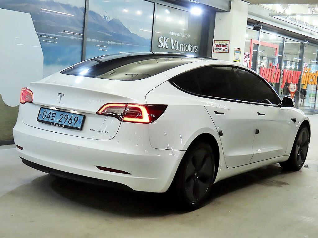 테슬라 모델 3 AWD 롱 레인지 - 4