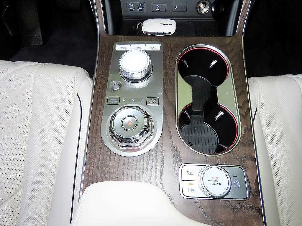 제네시스 뉴 GV80 2.5 가솔린 AWD 기본형 - 12