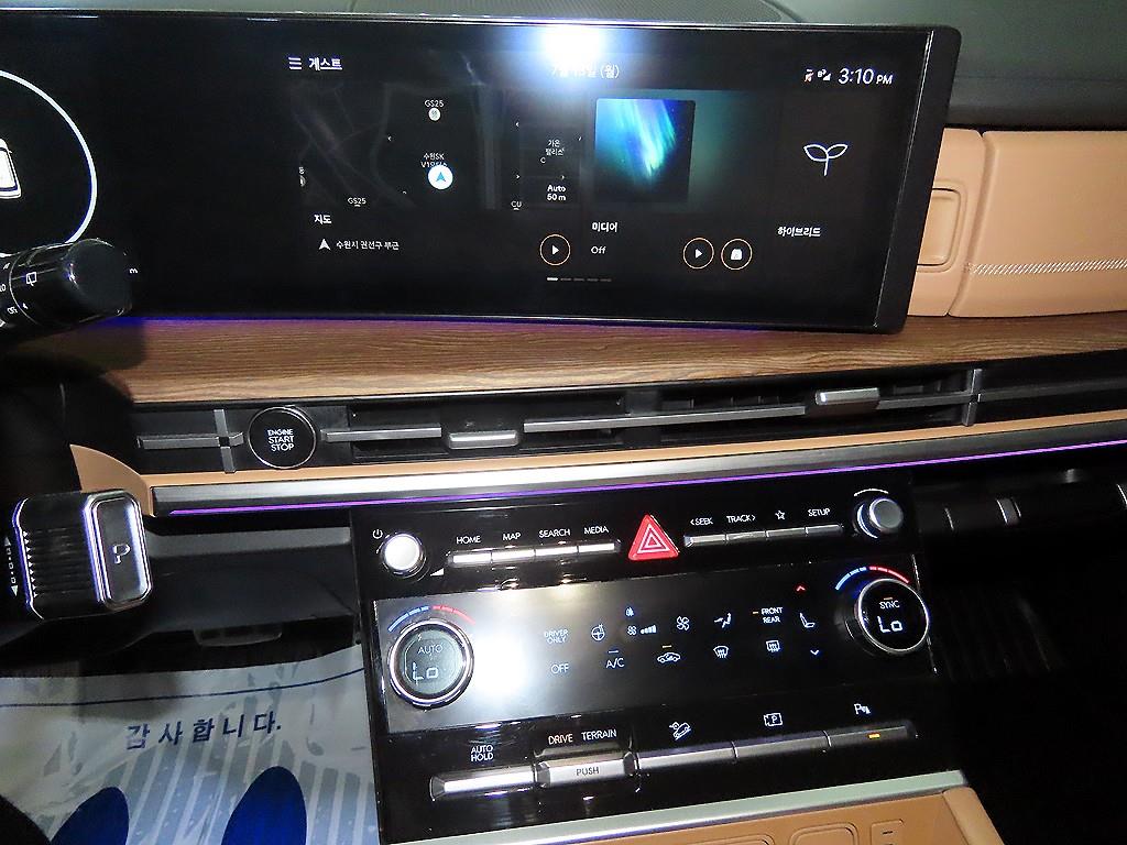 Hyundai Santa Fe Hybrid MX5 1.6 HEV AWD 캘리그래피 - 11