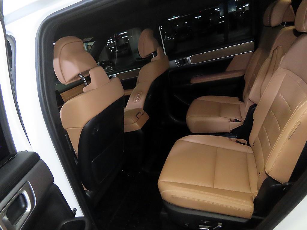 Hyundai Santa Fe Hybrid MX5 1.6 HEV AWD 캘리그래피 - 7