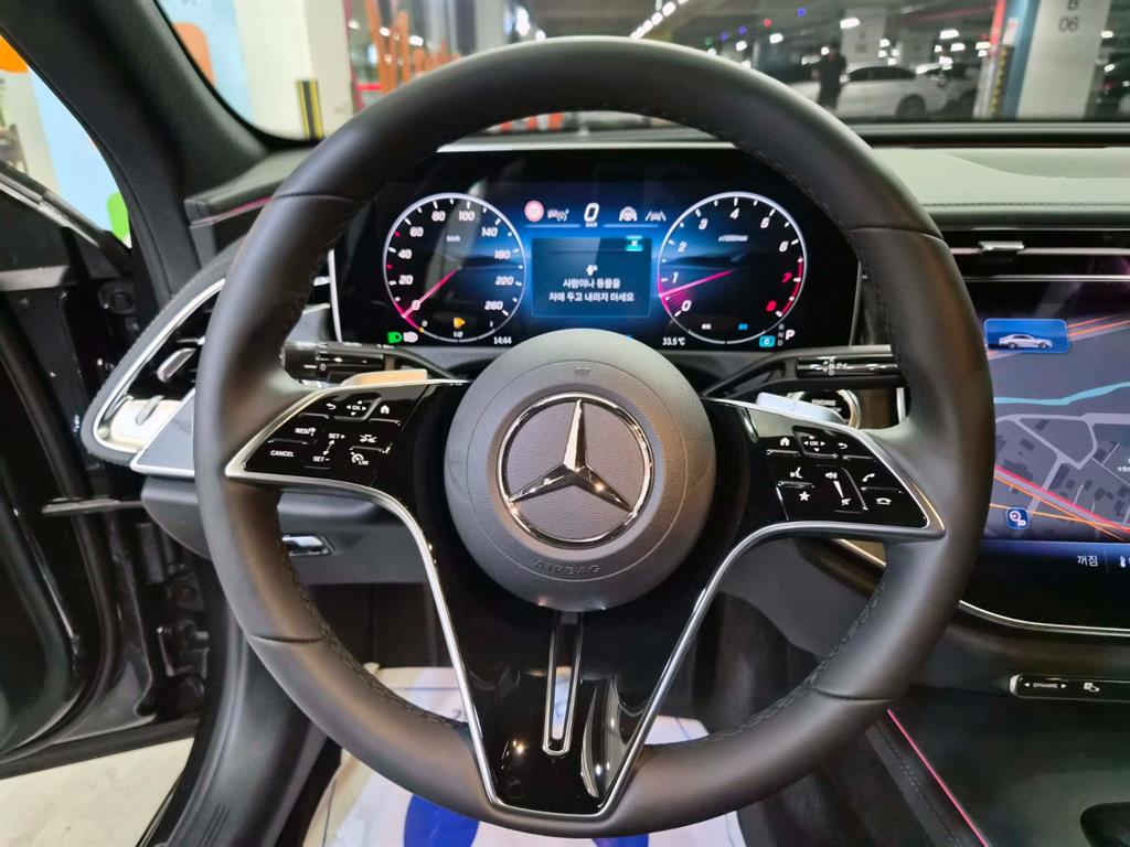 Mercedes-Benz E클래스(6세대) E200 아방가르드 - 8