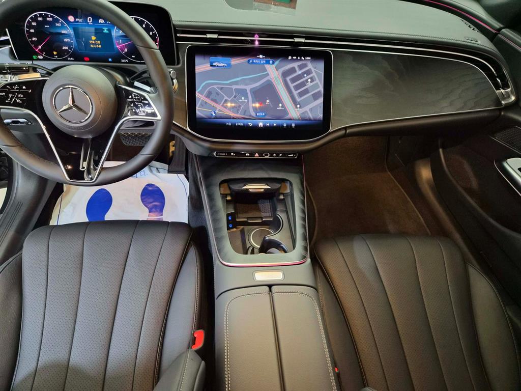 Mercedes-Benz E클래스(6세대) E200 아방가르드 - 10