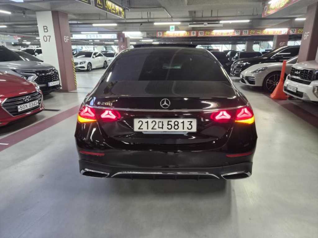 벤츠 E클래스(6세대) E200 AMG 라인 - 5