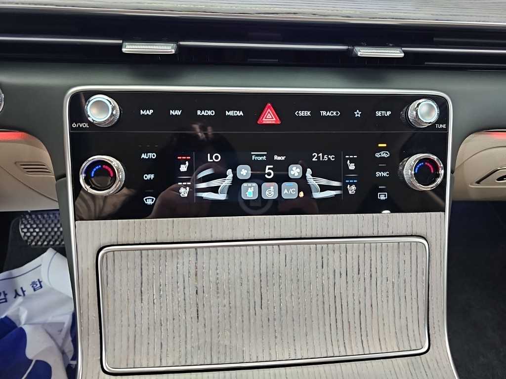 Genesis 뉴 GV80 2.5 가솔린 AWD 기본형 - 10