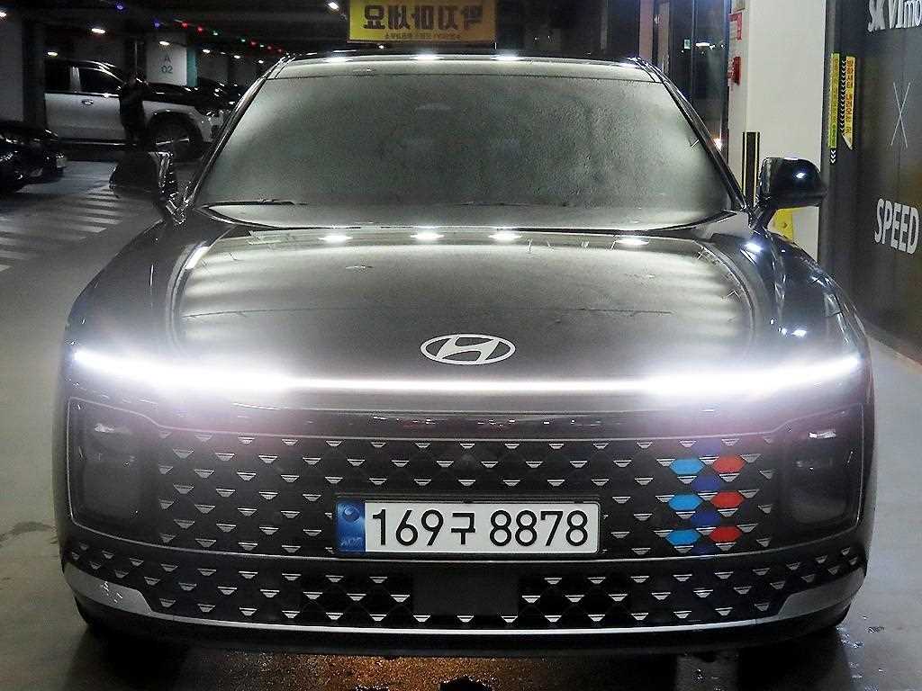 Hyundai Grandeur Hybrid (GN7) 1.6 HEV 익스클루시브 - 2