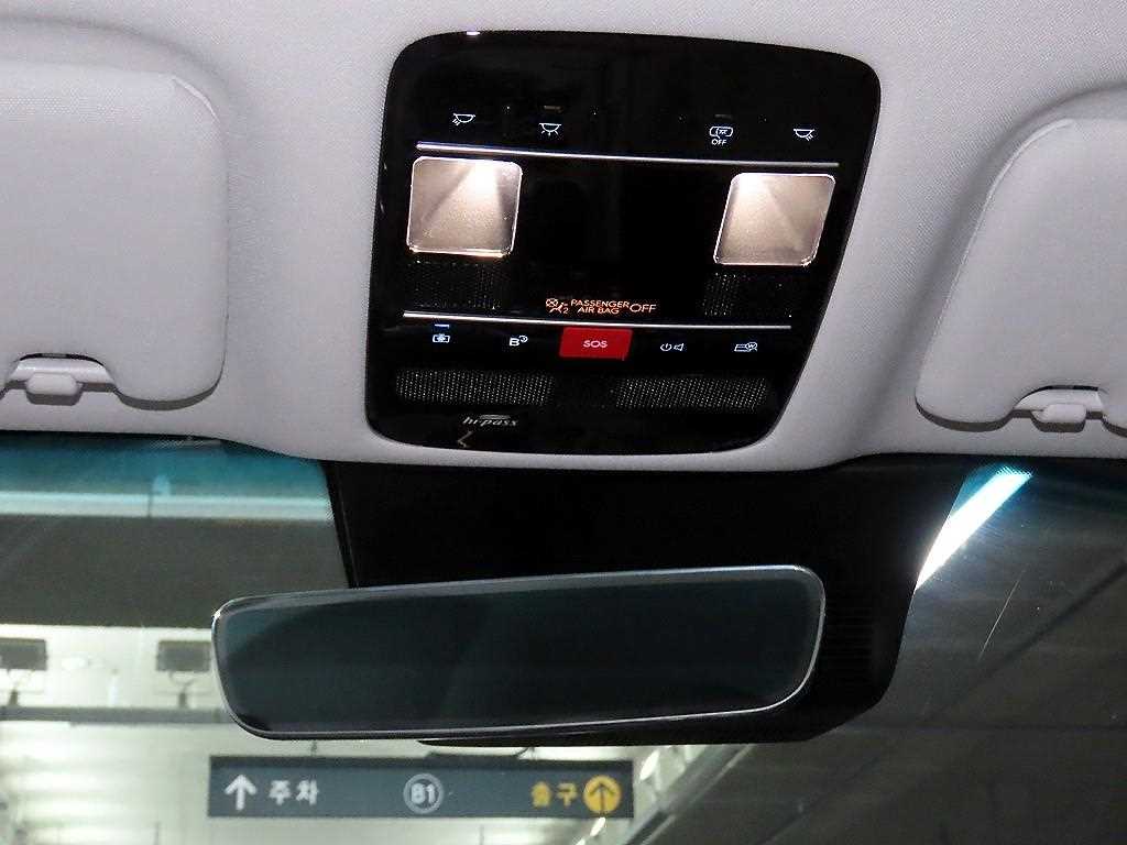 Hyundai Grandeur Hybrid (GN7) 1.6 HEV 익스클루시브 - 15