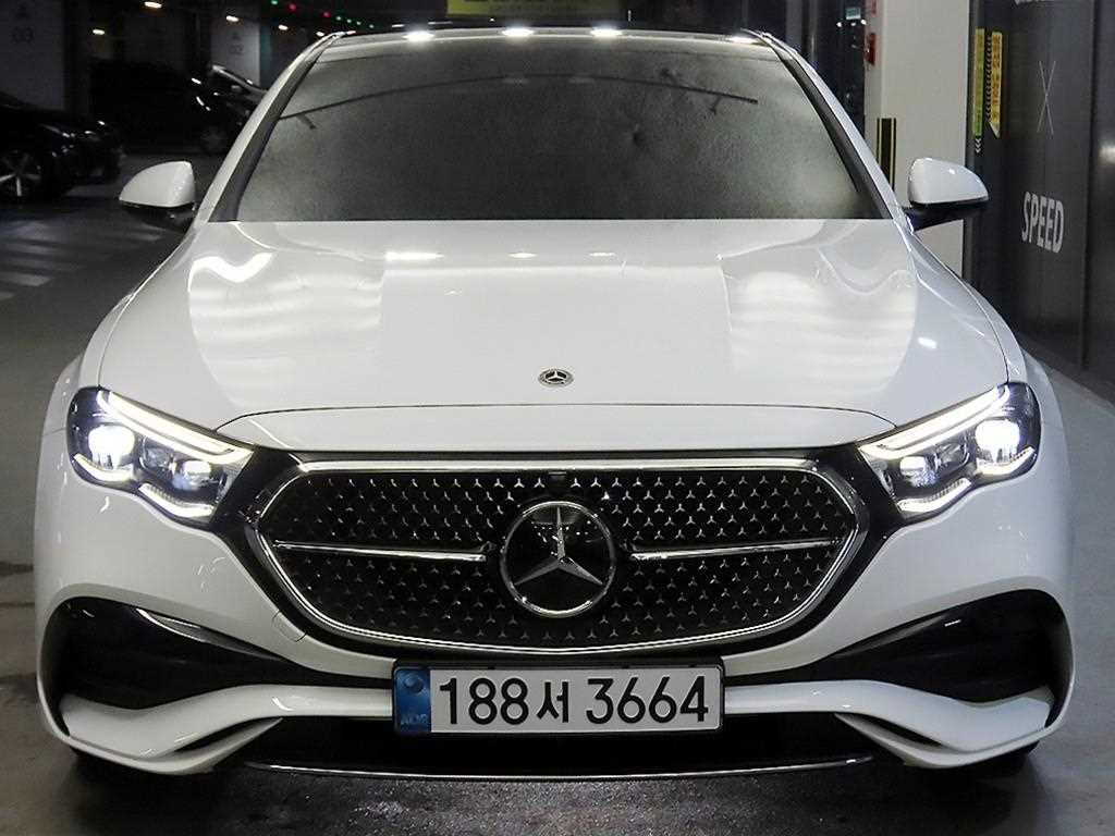 Mercedes-Benz E클래스(6세대) E300 4매틱 AMG 라인 - 2