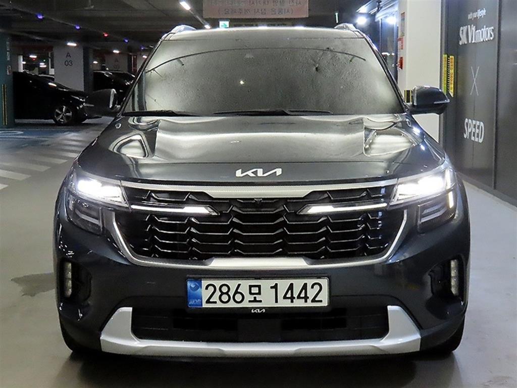 기아 더 뉴 셀토스 2.0 가솔린 2WD 시그니처 - 2