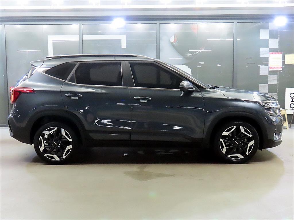 기아 더 뉴 셀토스 2.0 가솔린 2WD 시그니처 - 3