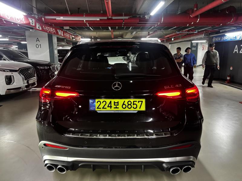 벤츠 GLC클래스(2세대) GLC 43 AMG 4매틱 - 5