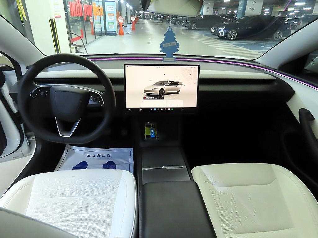 테슬라 모델 3 RWD - 10