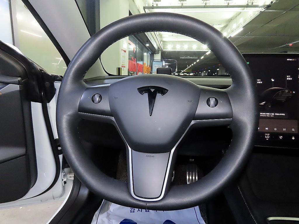 Tesla Model 3 AWD 롱 레인지 - 8