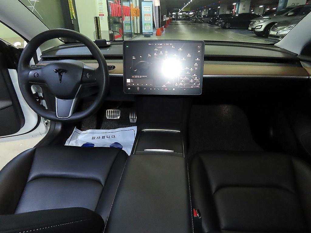 Tesla Model 3 AWD 롱 레인지 - 10