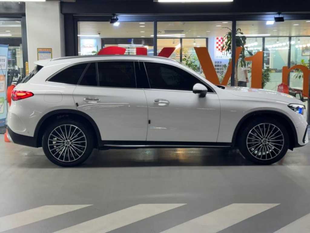 Mercedes-Benz GLC클래스(2세대) GLC 300 4매틱 AMG 라인 - 3