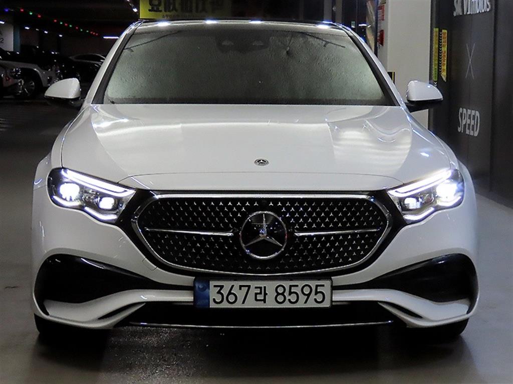 벤츠 E클래스(6세대) E300 4매틱 AMG 라인 - 2
