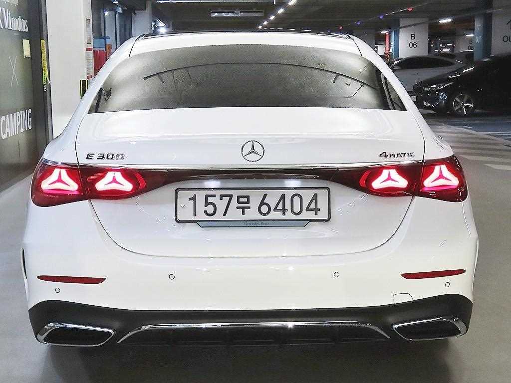 벤츠 E클래스(6세대) E300 4매틱 AMG 라인 - 5