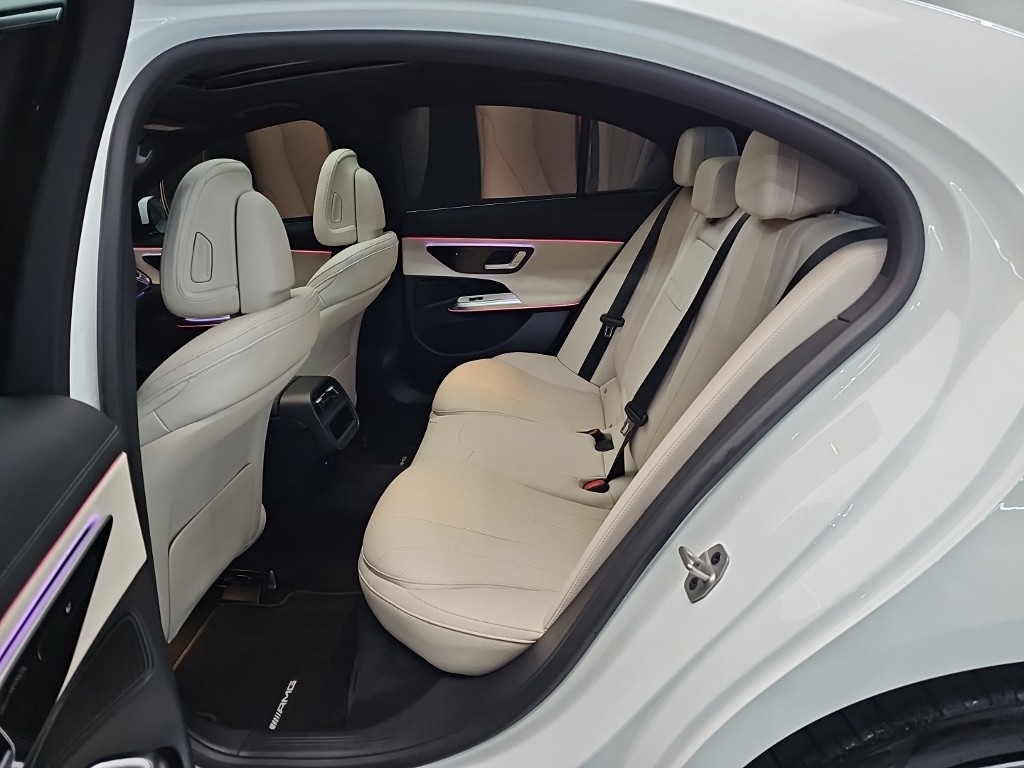 벤츠 E클래스(6세대) E200 AMG 라인 - 12