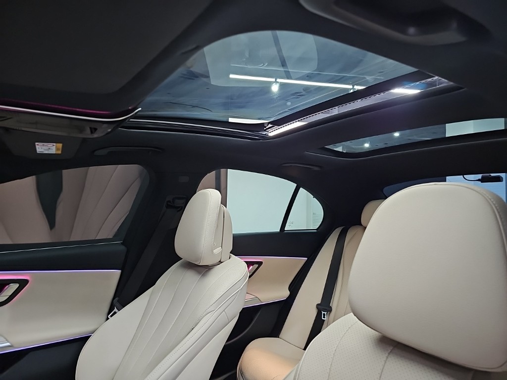 벤츠 E클래스(6세대) E200 AMG 라인 - 14