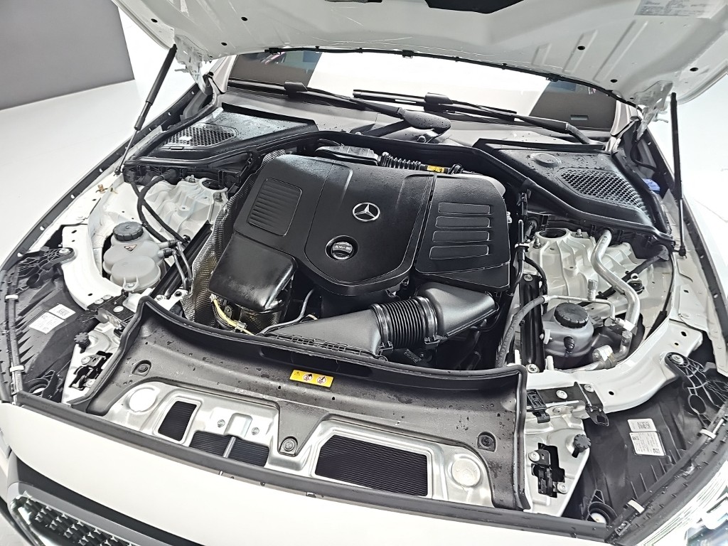 벤츠 E클래스(6세대) E200 AMG 라인 - 5