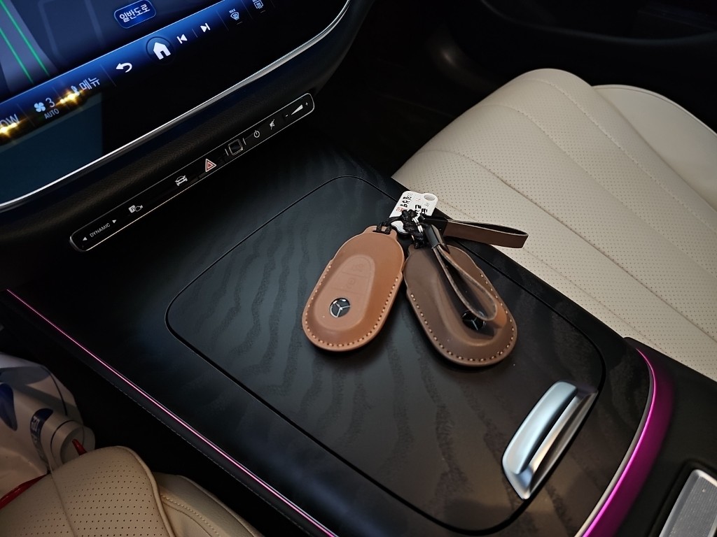 벤츠 E클래스(6세대) E200 AMG 라인 - 10