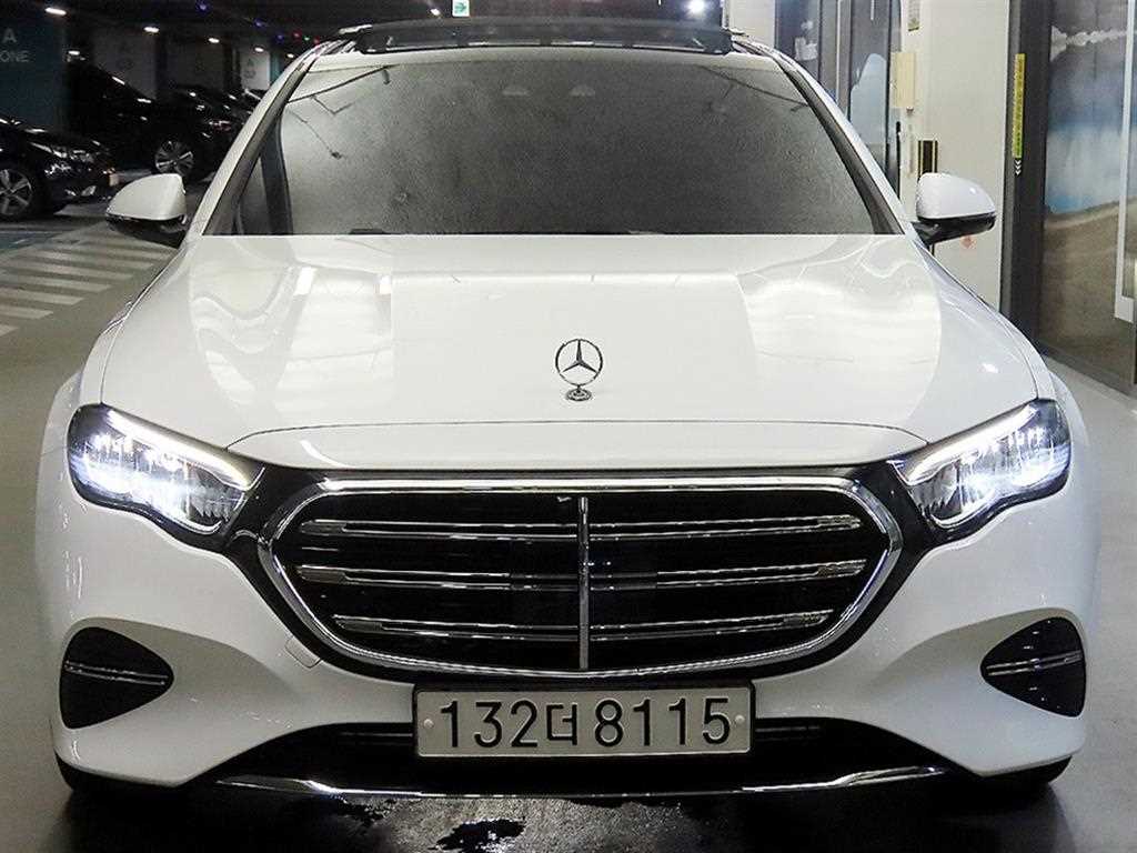벤츠 E클래스(6세대) E220d 4매틱 익스클루시브 - 2