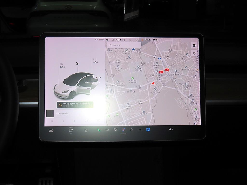 Tesla Model 3 AWD 롱 레인지 - 11