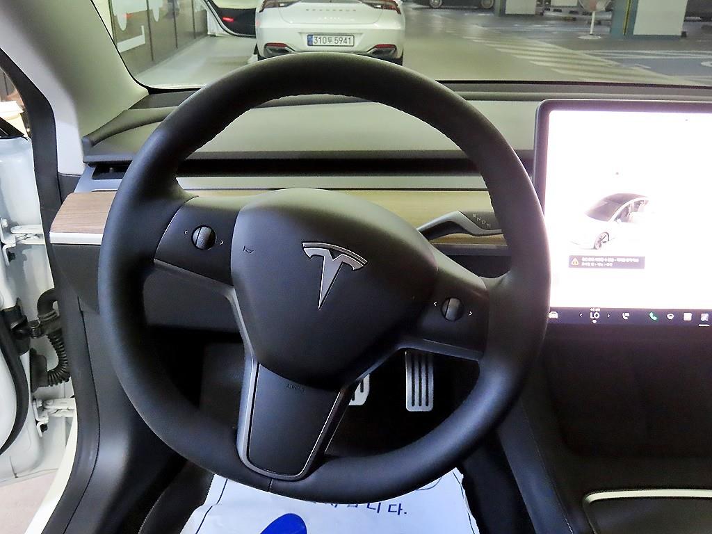 Tesla Model 3 AWD 롱 레인지 - 8