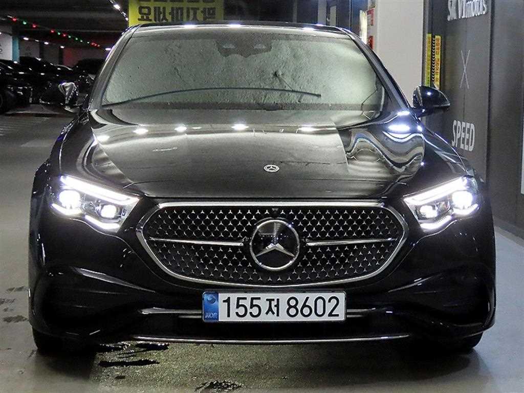 벤츠 E클래스(6세대) E300 4매틱 AMG 라인 - 2