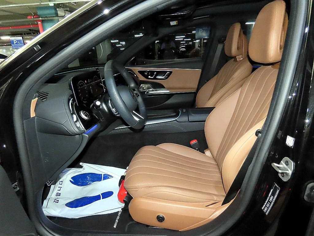 벤츠 E클래스(6세대) E300 4매틱 AMG 라인 - 6