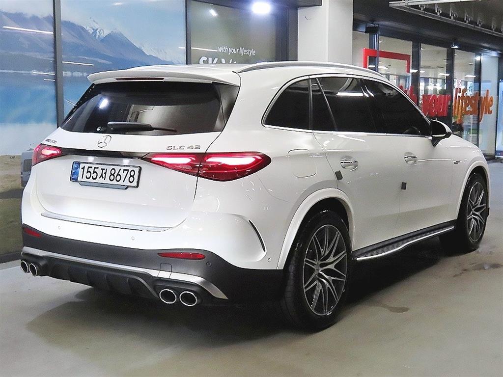 벤츠 GLC클래스(2세대) GLC 43 AMG 4매틱 - 4