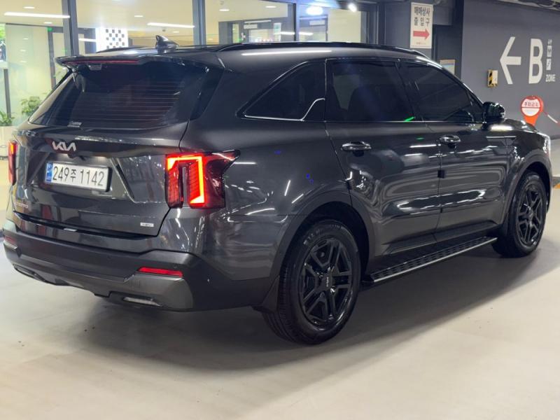 Kia The New Sorento 4th Gen Hybrid 1.6 HEV 2WD 시그니처 그래비티 - 4