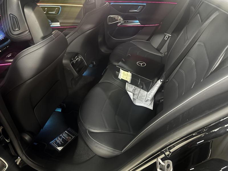 Mercedes-Benz E클래스(6세대) E300 4매틱 AMG 라인 - 6