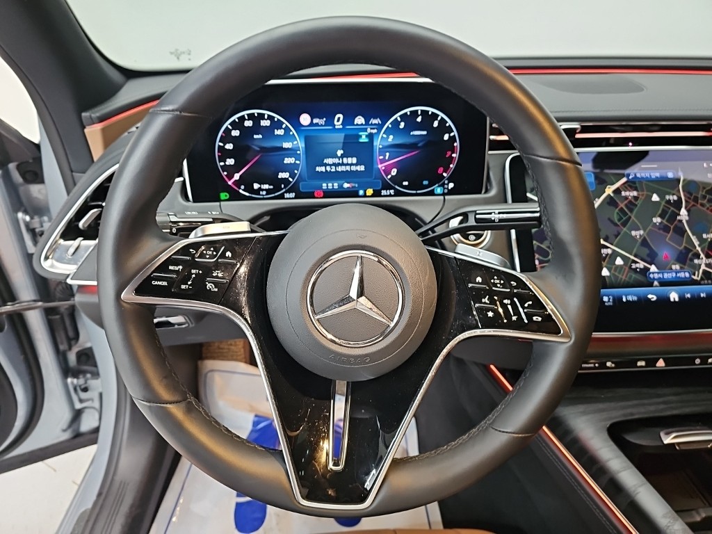 Mercedes-Benz E클래스(6세대) E200 아방가르드 - 9