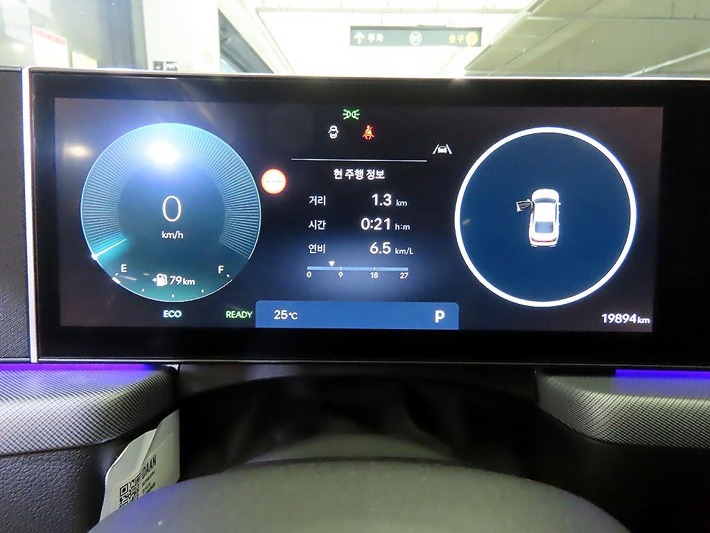Hyundai Sonata The Edge Hybrid (DN8) 2.0 HEV 익스클루시브 - 9