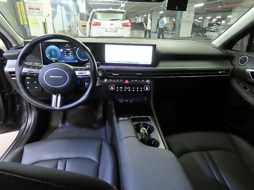 Hyundai Sonata The Edge Hybrid (DN8) 2.0 HEV 익스클루시브 - 10