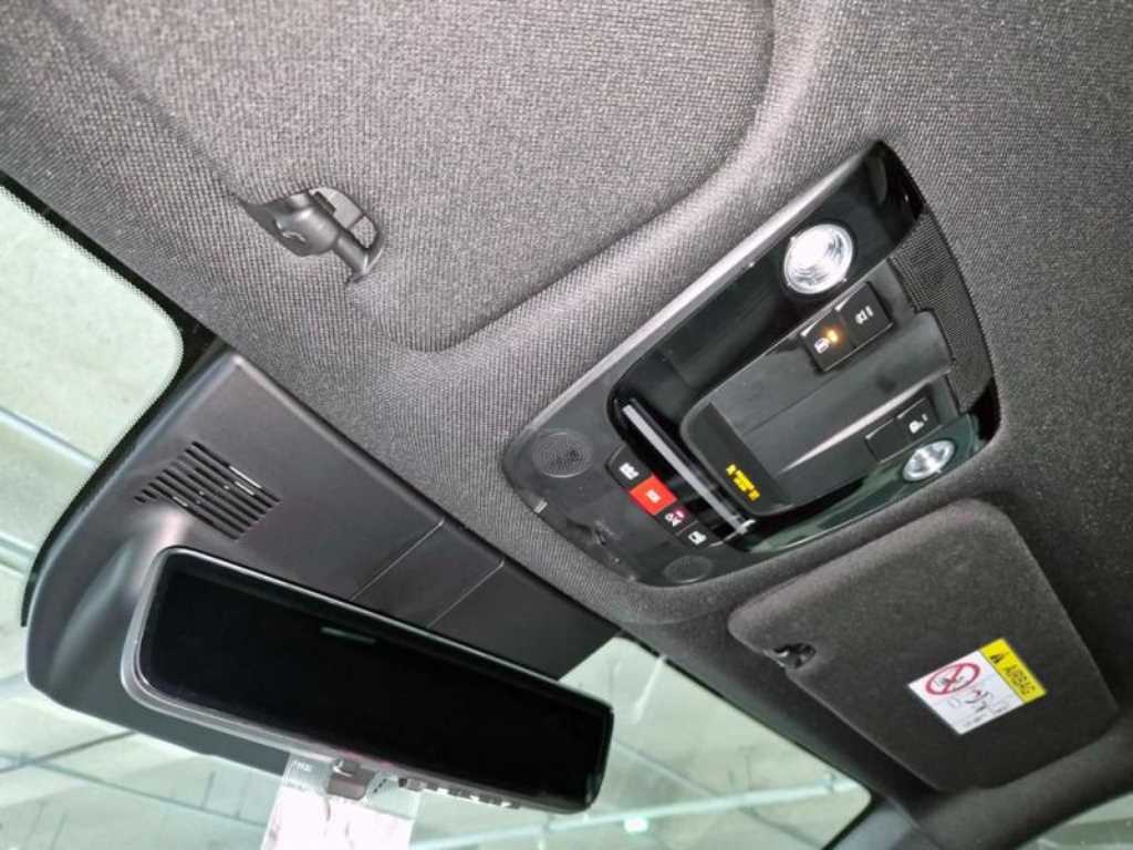 Kia The New Sorento 4th Gen Hybrid 1.6 HEV 2WD 시그니처 - 18