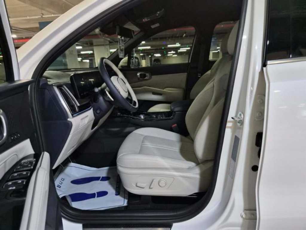 Kia The New Sorento 4th Gen Hybrid 1.6 HEV 2WD 시그니처 - 6