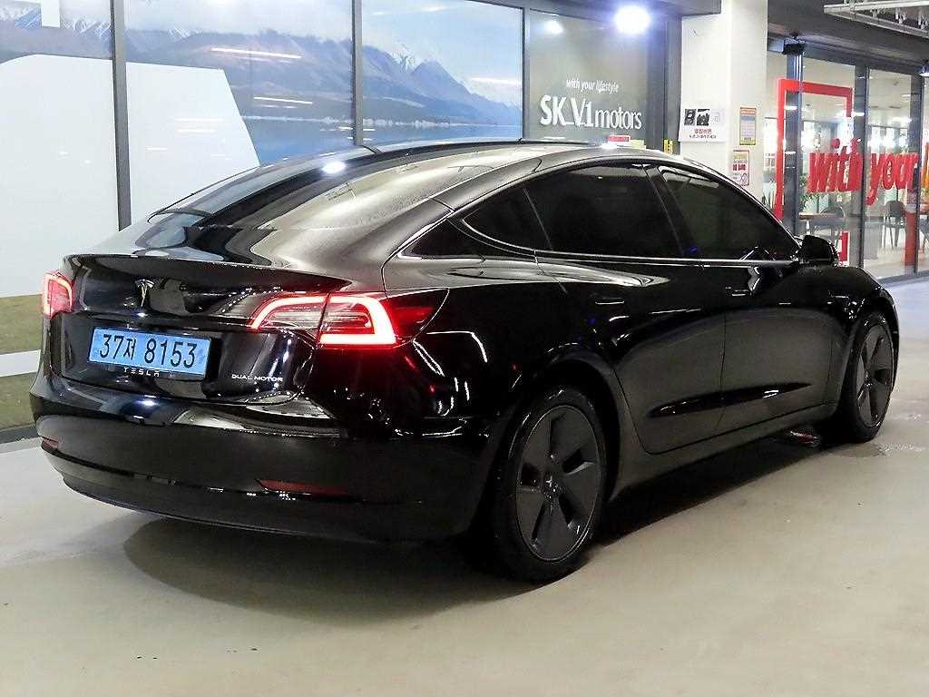 테슬라 모델 3 AWD 롱 레인지 - 4