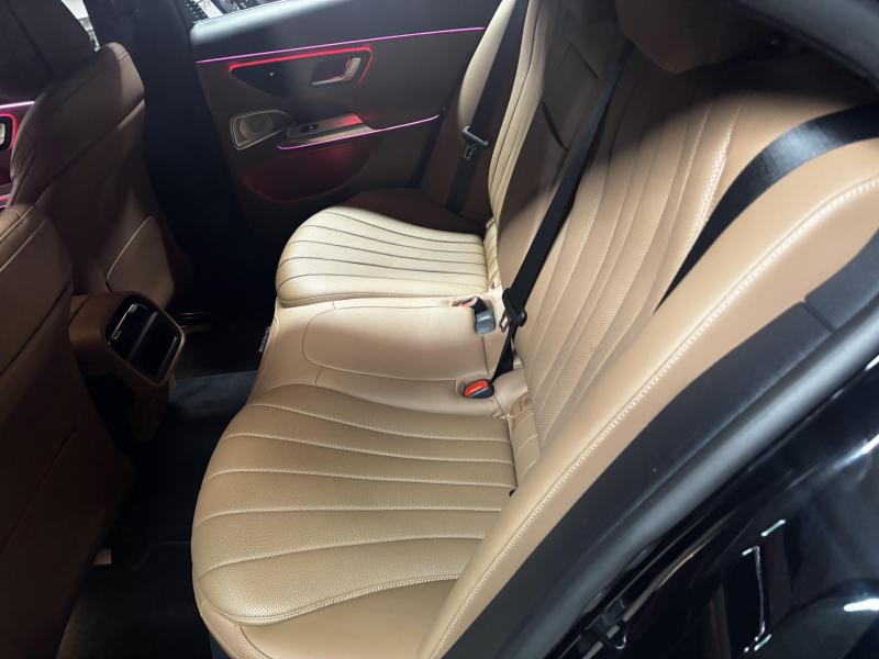 Mercedes-Benz E클래스(6세대) E300 4매틱 AMG 라인 - 6