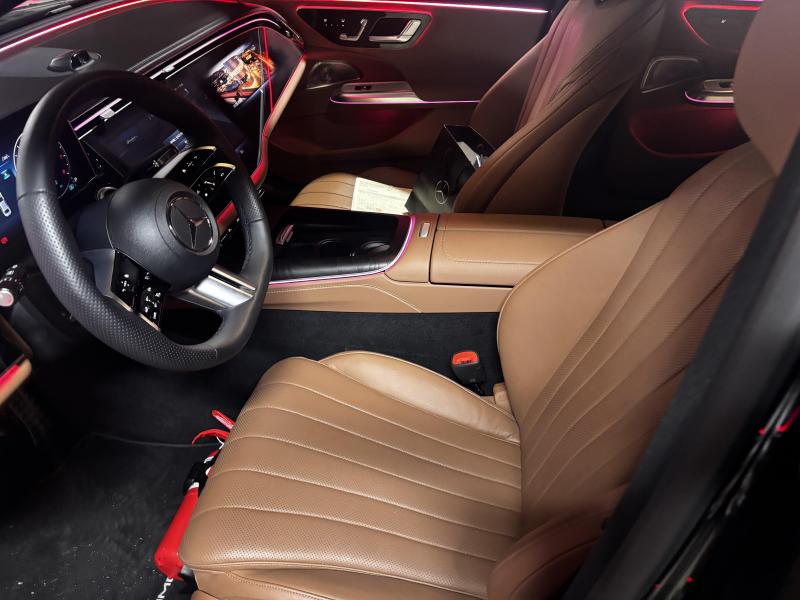 Mercedes-Benz E클래스(6세대) E300 4매틱 AMG 라인 - 7