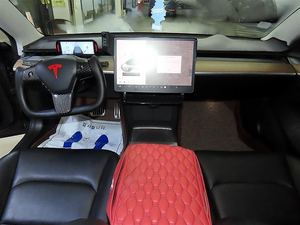 테슬라 모델 3 AWD 롱 레인지 - 11