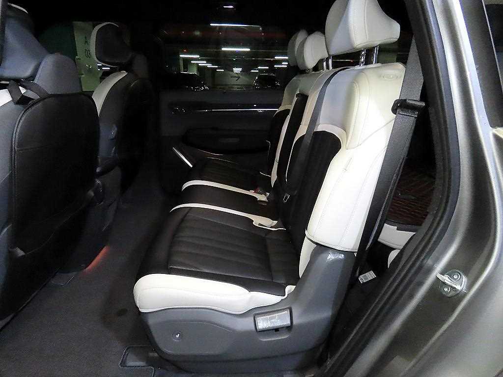 기아 EV9 롱레인지 4WD GT 라인 - 7