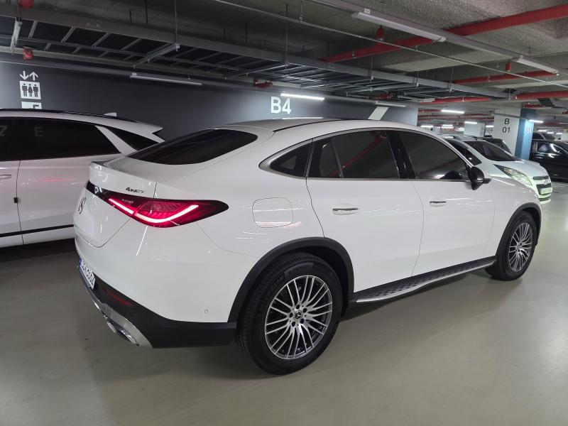 Mercedes-Benz GLC클래스(2세대) GLC 300 4매틱 쿠페 아방가르드 - 4